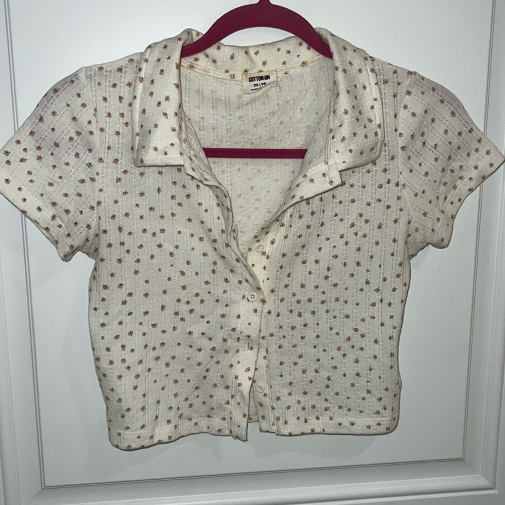 Cotton on floral button up crop top